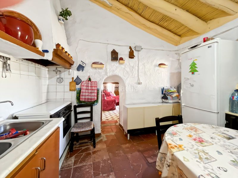 Foto 2836d4a9-996e-4a1f-8b40-36bf557e7568. Masia a Comares