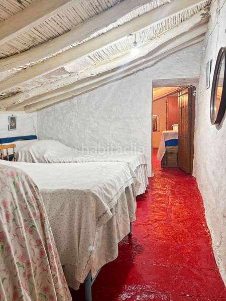 Foto d2df17c0-7b02-477a-8415-b884ffc78375. Masia a Comares