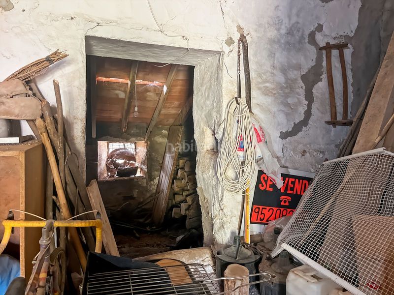 Foto ecadc03d-5f56-4c89-ab1b-149e11e4de45. Masia a Comares