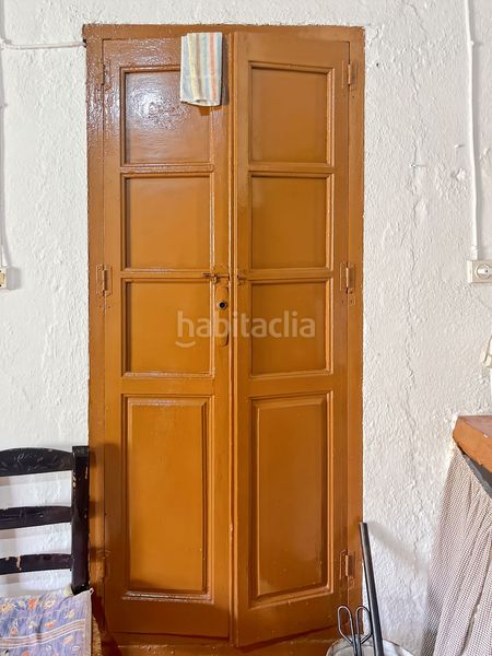 Foto f1c116b9-9beb-4b4d-83b8-2ab01037fc47. Masia a Comares