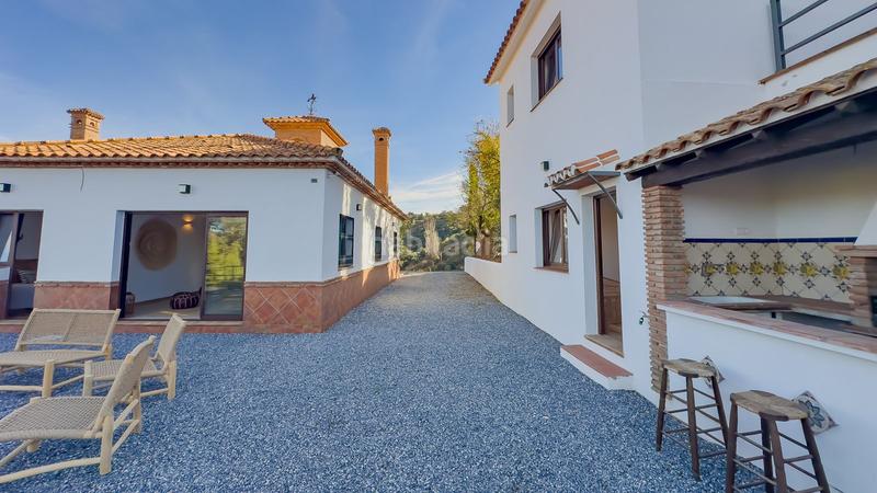 Foto 12038ce4-c6c1-49e9-a237-4ec9442df8c4. Masia amb aparcament piscina a Olías Málaga