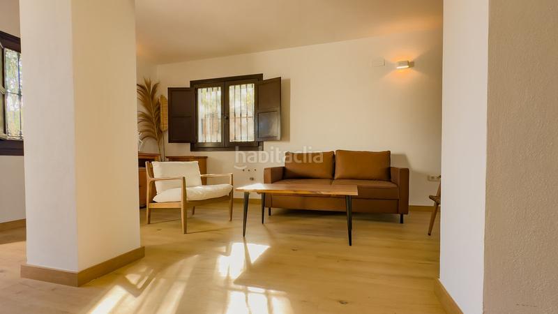 Foto b4bb4784-ec95-4cf3-b3d9-32e1931ac7ab. Masia amb aparcament piscina a Olías Málaga