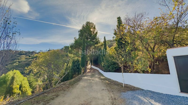 Foto f1c32f23-b0ac-422f-876e-9f757969dbe5. Masia amb aparcament piscina a Olías Málaga