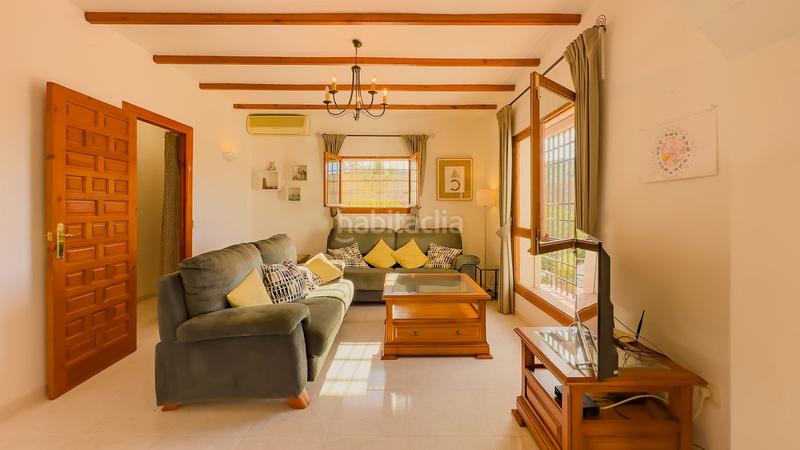 Foto 036125bc-ea25-4720-821c-4646f2d1f567. Chalet en Almogía