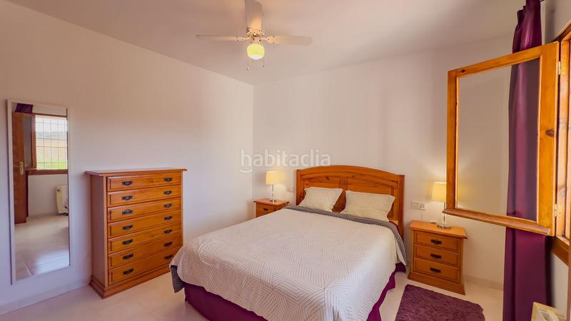 Foto ab3470a3-ac5f-45f2-95d0-5630bfca3c3a. Chalet en Almogía