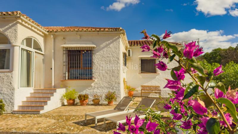 Foto b11e1228-bd29-415c-9f64-8cb26d1145c6. Chalet en Almogía