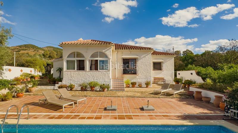 Foto c888ae9e-d04a-4b0d-95b5-f3c15a1b14eb. Chalet en Almogía