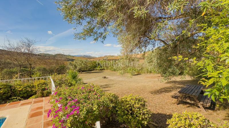 Foto d6df5add-deca-4a08-a556-f878091ceefb. Chalet en Almogía