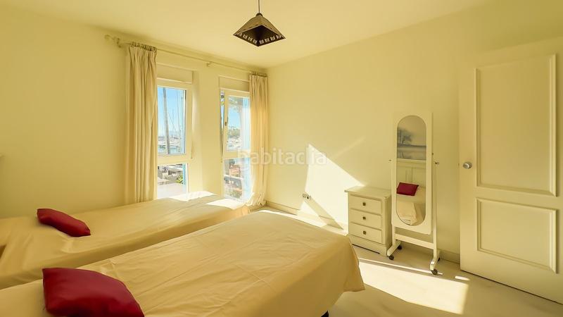 Foto 43492329-1b90-4e36-a87d-6dca720cb997. Apartament a puerto de Sotogrande-la marina Sotogrande