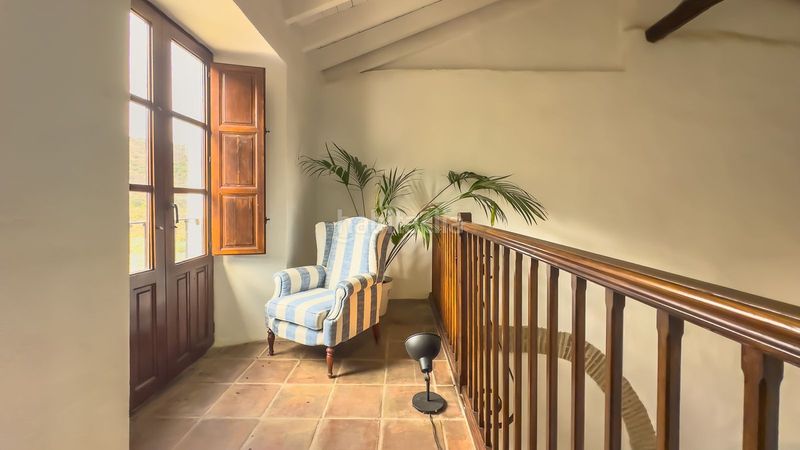 Foto a2ff0994-0c99-4492-807b-3953c80f96e3. Masia amb aparcament piscina a Olías Málaga