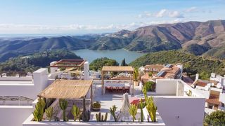 �tico en Ist�n
