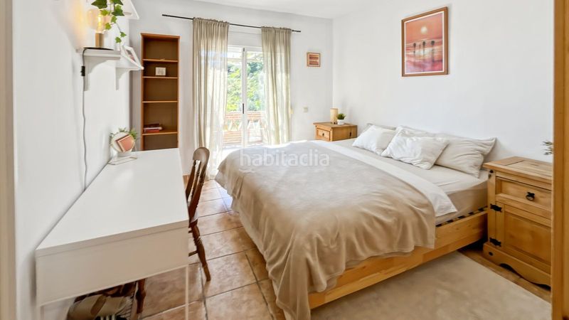 Foto 02918f5b-5ea3-49a7-b8c1-4901c191d726. Xalet amb aparcament piscina a Cómpeta
