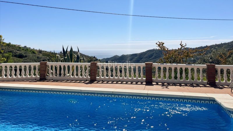 Foto 9b755b1a-9597-42e3-97d5-ac38660cf079. Xalet amb aparcament piscina a Cómpeta