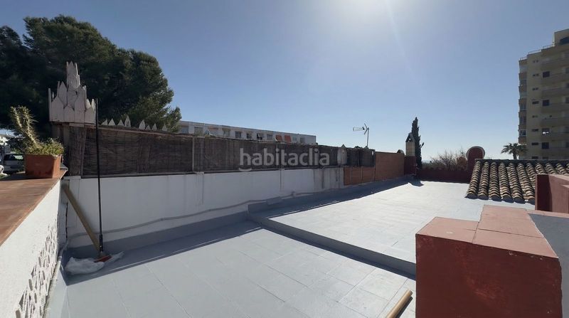 Foto 2dd0f292-70a8-4445-84e3-01b220d27512. Casa adossada amb aparcament a Calahonda Mijas