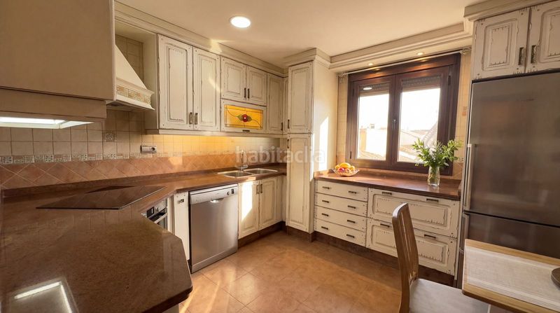 Foto 376a9dbf-099e-47ac-8449-1650747d66ea. Dúplex amb aparcament a Casco Histórico Ronda