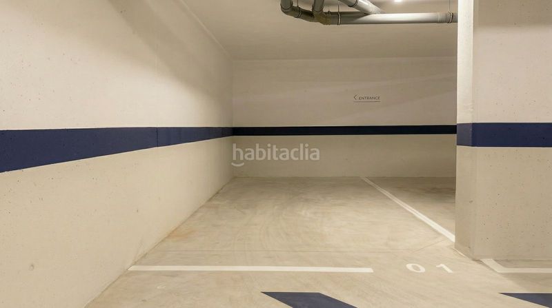Foto b5b1094e-c76d-4da1-9c8a-0ce29d2905e2. Dúplex amb aparcament piscina a Cabopino - Artola Marbella