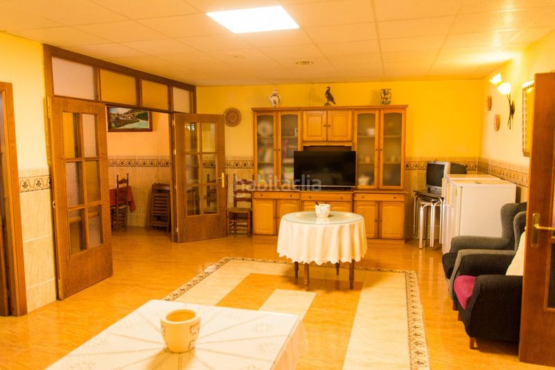 Foto 999baa59-f591-470b-9737-cd883fcce206. Local comercial a Tolox