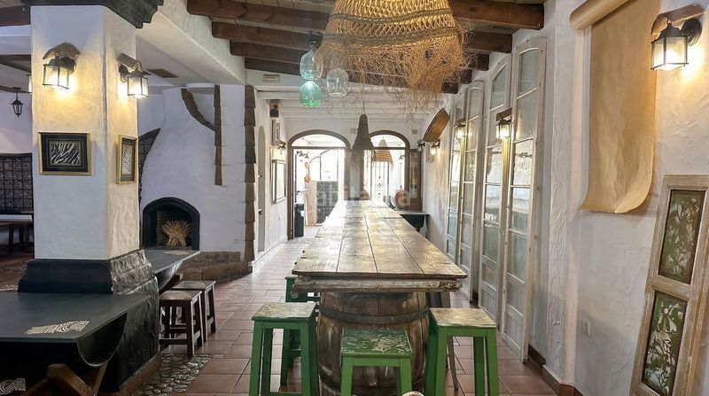 Foto 4f3f5b81-2bc2-4366-bce2-1f00da5cd743. Local comercial a Coín