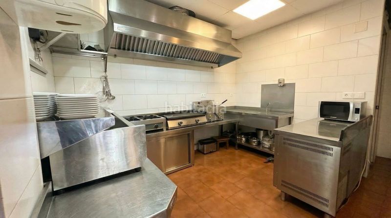 Foto eddef0d3-fd17-4cc4-824a-249c30dce22c. Local comercial a Coín