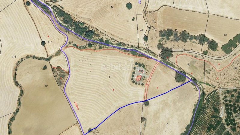 Foto b85f55df-6066-44c7-bd0b-a524ce1b8601. Masia amb aparcament piscina a Coín