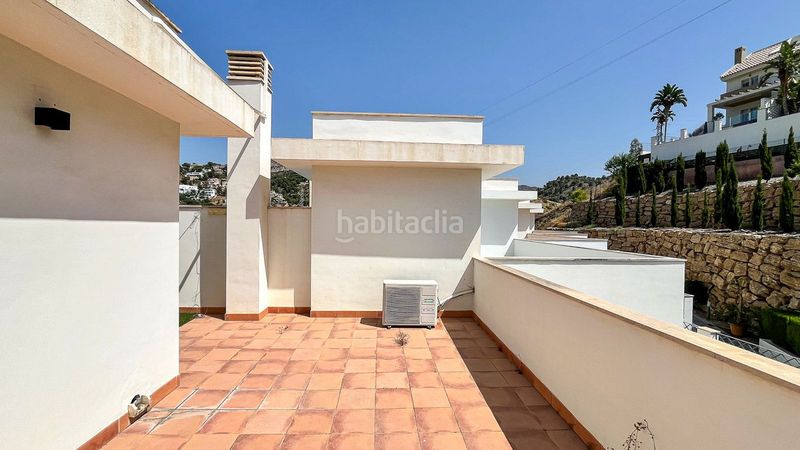 Foto 4437d949-fed9-4662-b424-75bd7a527de8. Casa adossada amb aparcament piscina a Miraflores del Palo Málaga