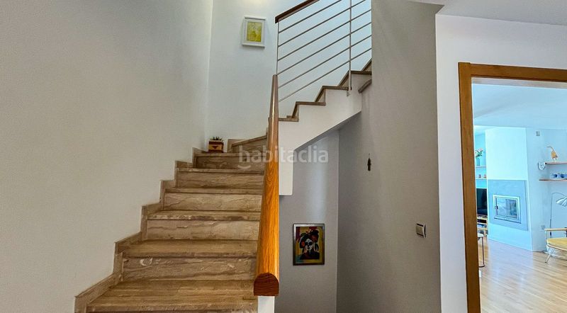 Foto 8a35fb63-8e5e-4586-8421-d79aae1b2db9. Casa adossada amb aparcament piscina a Miraflores del Palo Málaga
