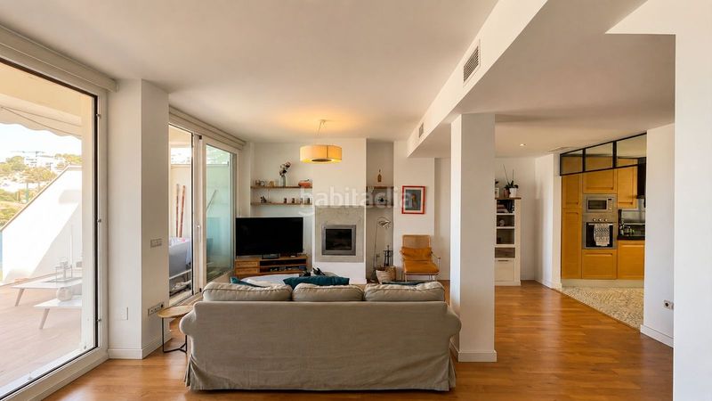 Foto dd814675-4590-4dff-90f2-9cfe09ce0836. Casa adossada amb aparcament piscina a Miraflores del Palo Málaga