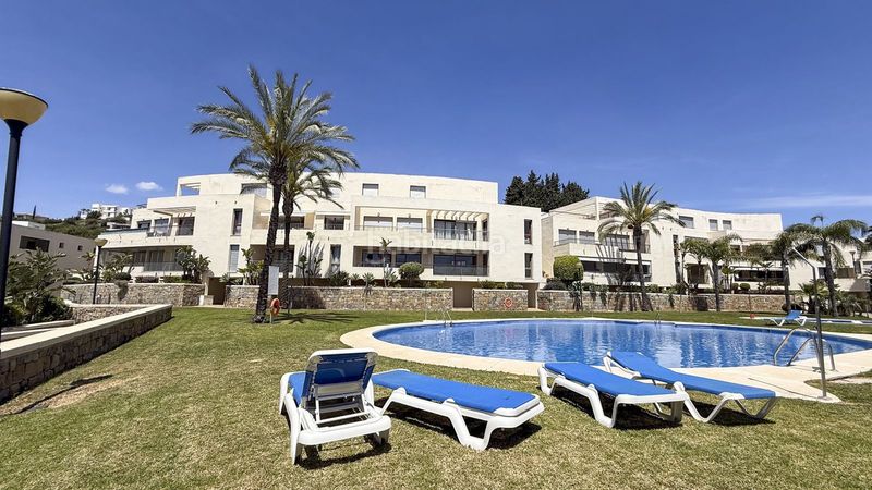 Foto 3ec7e8c6-fc02-429a-a961-47ed33a801ff. Ático en Alto de los Monteros Marbella
