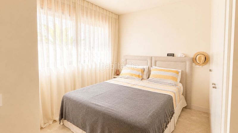 Foto ec23569b-0c54-40f8-9e26-8a70ad037d75. Casa adossada amb aparcament piscina a la cala Mijas Mijas