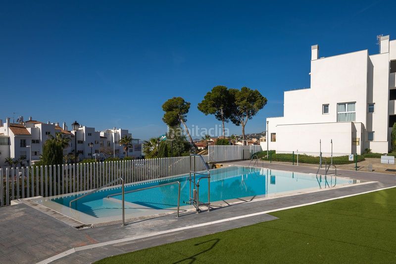 Foto fa46b927-2b02-4fd3-851b-c64cbfd39eb0. Àtic amb aparcament piscina a Hacienda Torrequebrada Benalmádena