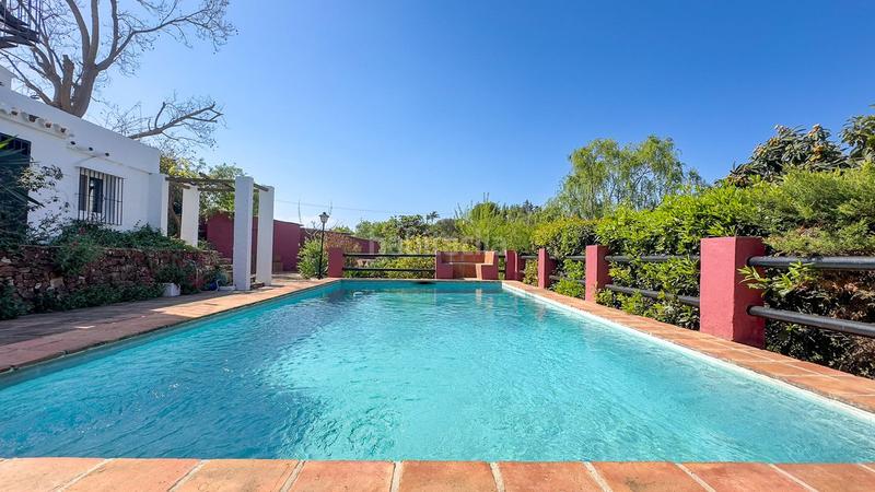 Foto 4c7f84f0-aa8e-40bf-95e4-11fbcd433be2. Casale con parcheggio piscina in Centro Alhaurín el Grande