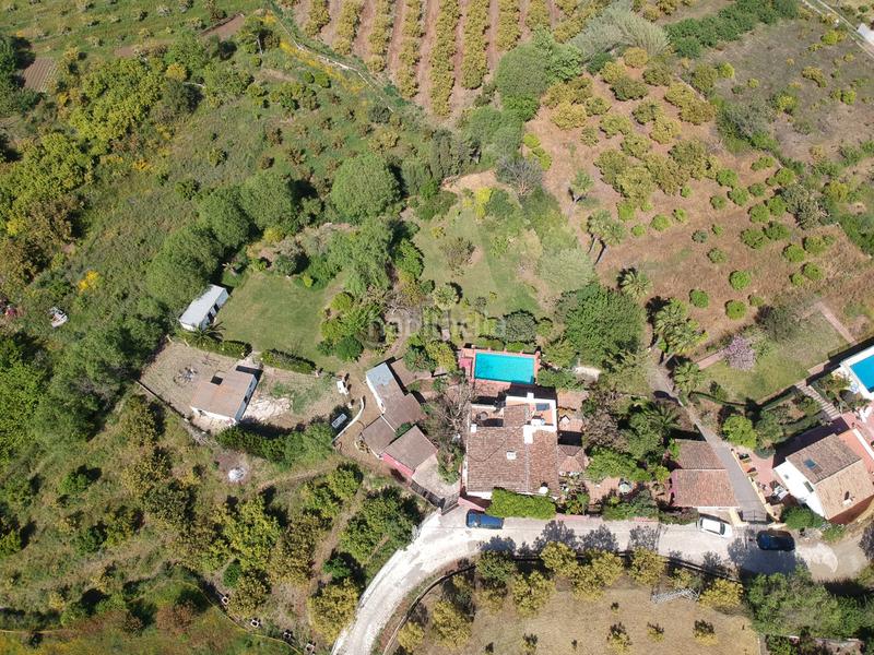 Foto 073a3b66-3bb1-4054-aad6-800c61e5ed4a. Masia amb aparcament piscina a Centro Alhaurín el Grande