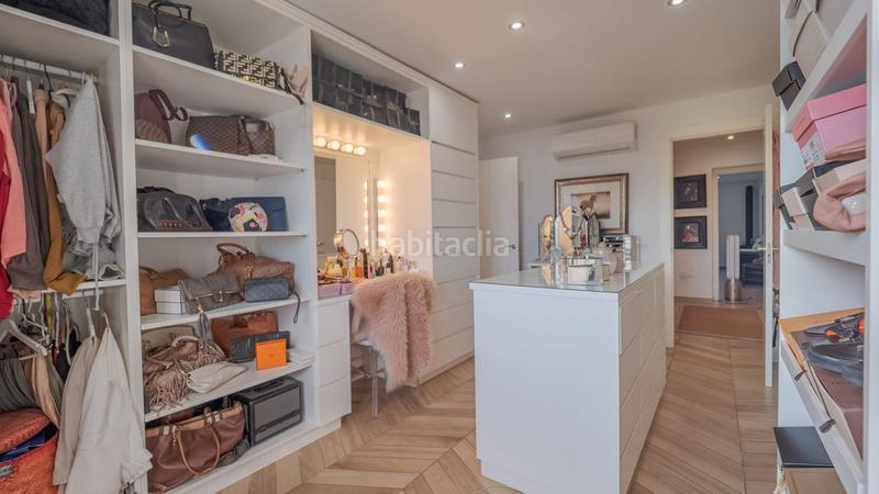 Foto 69d34b79-1d92-4a41-a4e7-48dafb9bde46. Mas avec parking piscine dans Coín