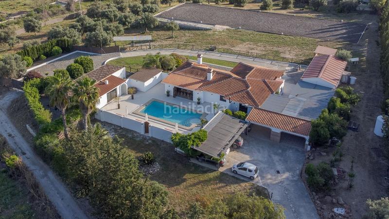 Foto 6f68d70a-2931-4863-a958-ba6e300c7c95. Mas avec parking piscine dans Coín