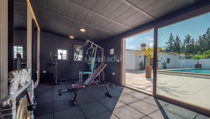 Foto 84fd990a-9aed-47ff-8bc8-cd015f57420d. Mas avec parking piscine dans Coín