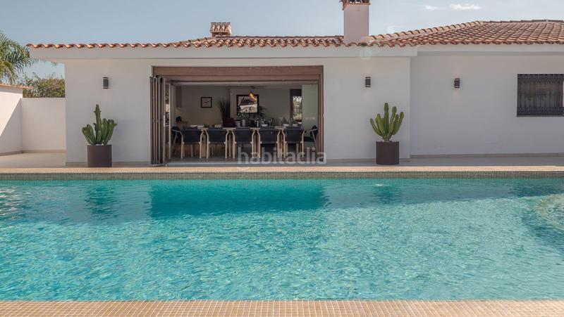 Foto 9582305d-c756-4b62-8f1e-9d738969b0d7. Mas avec parking piscine dans Coín