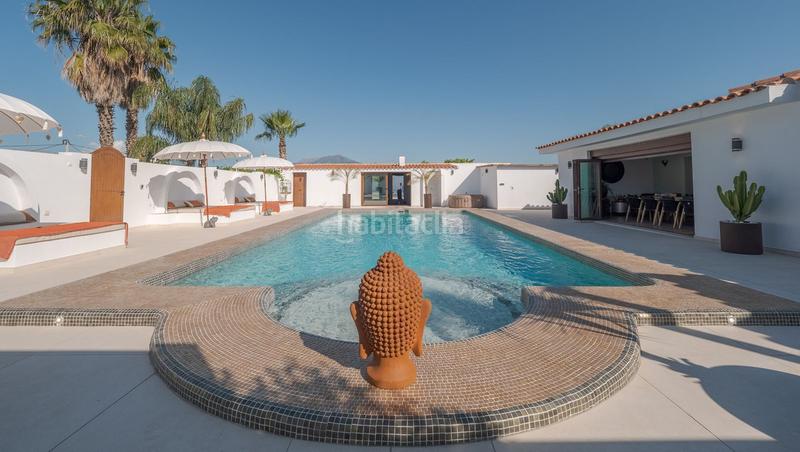 Foto b376bf0d-9471-407a-b9c3-96ae10d239b2. Mas avec parking piscine dans Coín