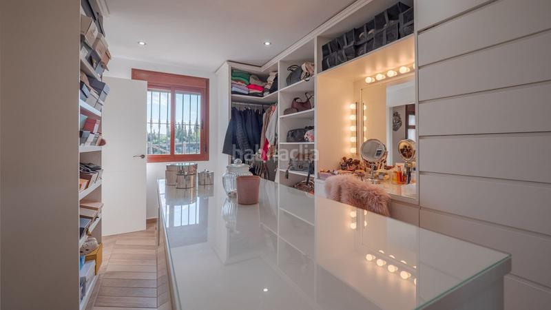 Foto bf833d4d-ad2e-40fd-93ee-dc3414b7da2c. Mas avec parking piscine dans Coín