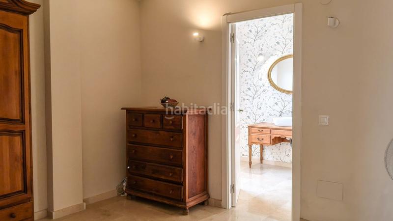 Foto 6e7bbcc6-01f9-4a0c-b615-23cf421f943b. Masia amb aparcament a Coín