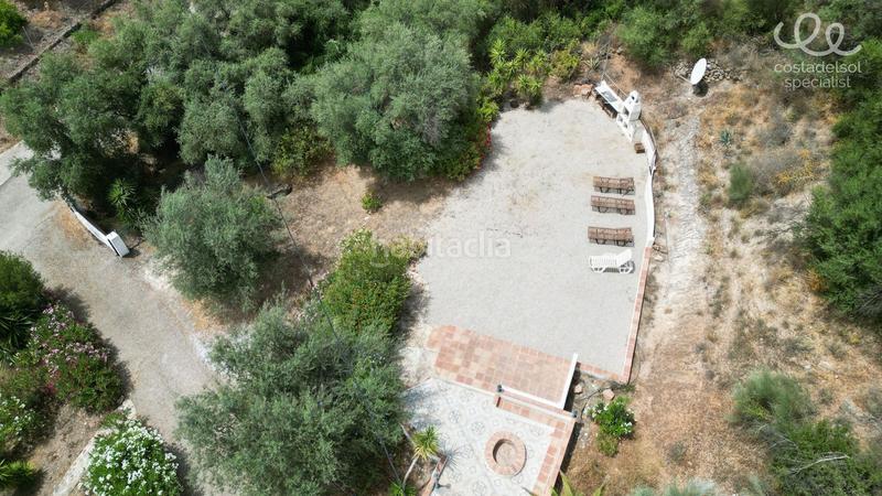 Foto 5dd2968f-84eb-41c7-b591-5551fb7eb0fa. Masia amb aparcament piscina a Comares