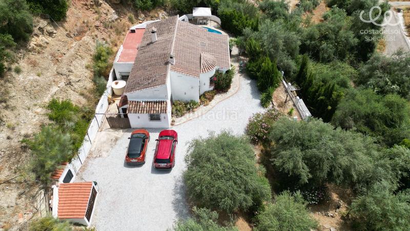 Foto 9a7dd572-a9d9-4731-9692-f9796aa29d04. Masia amb aparcament piscina a Comares
