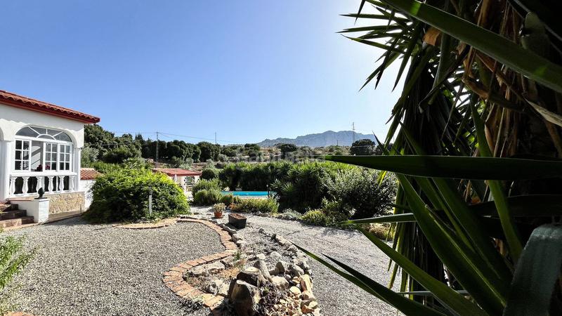 Foto b7893d9b-9fa1-4f25-8384-dc47e82f566e. Country house with parking pool in Bobadilla - Bobadilla Estación - La Joya Antequera