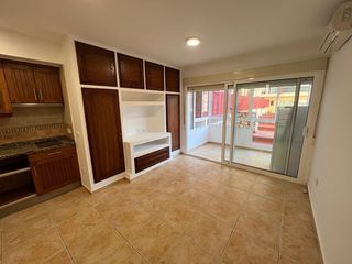 Studio in Parque de la Paloma. Estudio en venta