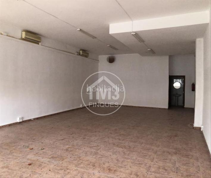 Foto 1de844e1-ae98-4a8a-a5c2-581e0329c018. Locale commerciale in avinguda califòrnia 21 in Centre Miami Platja