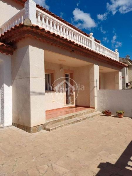 Foto 38c4342a-2b49-4e12-a5e0-98a455cd288c. Maison jumelée avec chauffage dans Passeig Marítim Miami Platja