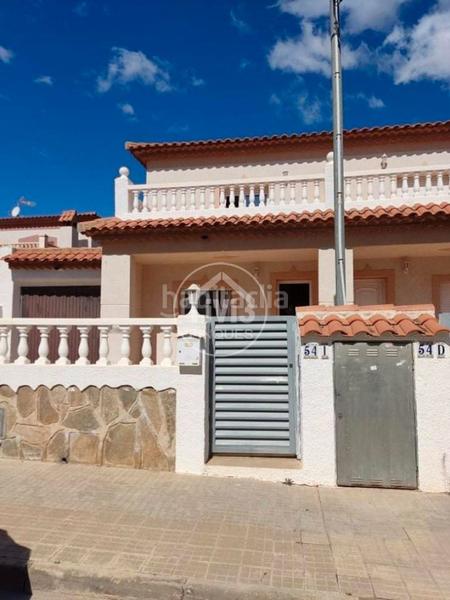 Foto fecc8b5b-26d7-4d71-8113-1bdb4f1bc47b. Maison jumelée avec chauffage dans Passeig Marítim Miami Platja