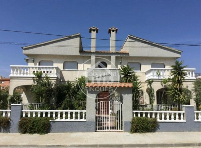 Foto 793d4631-7f5b-465a-a81b-37f785279516. Casa con parcheggio in Pino Alto Miami Platja