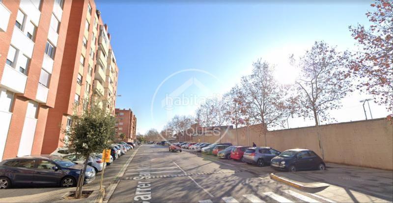 Foto 2a09c0b8-3659-4093-8ec8-5dd2e8383cc3. Location parking voiture dans Sant Joan-TV3 Sant Joan Despí