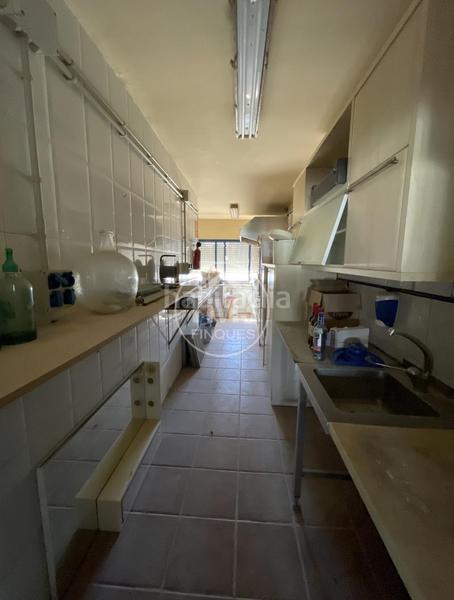 Foto 43682363-fb6b-45d7-b152-8496a697bfd7. Local comercial a Passeig Marítim Miami Platja