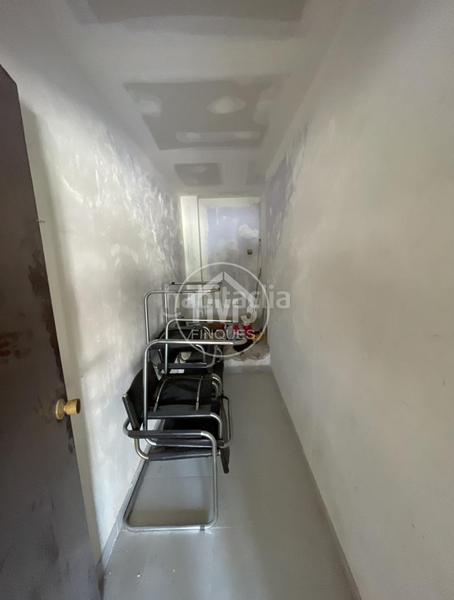 Foto ff1be930-2df9-4fa6-9c54-f4a907decbdb. Local comercial a Passeig Marítim Miami Platja
